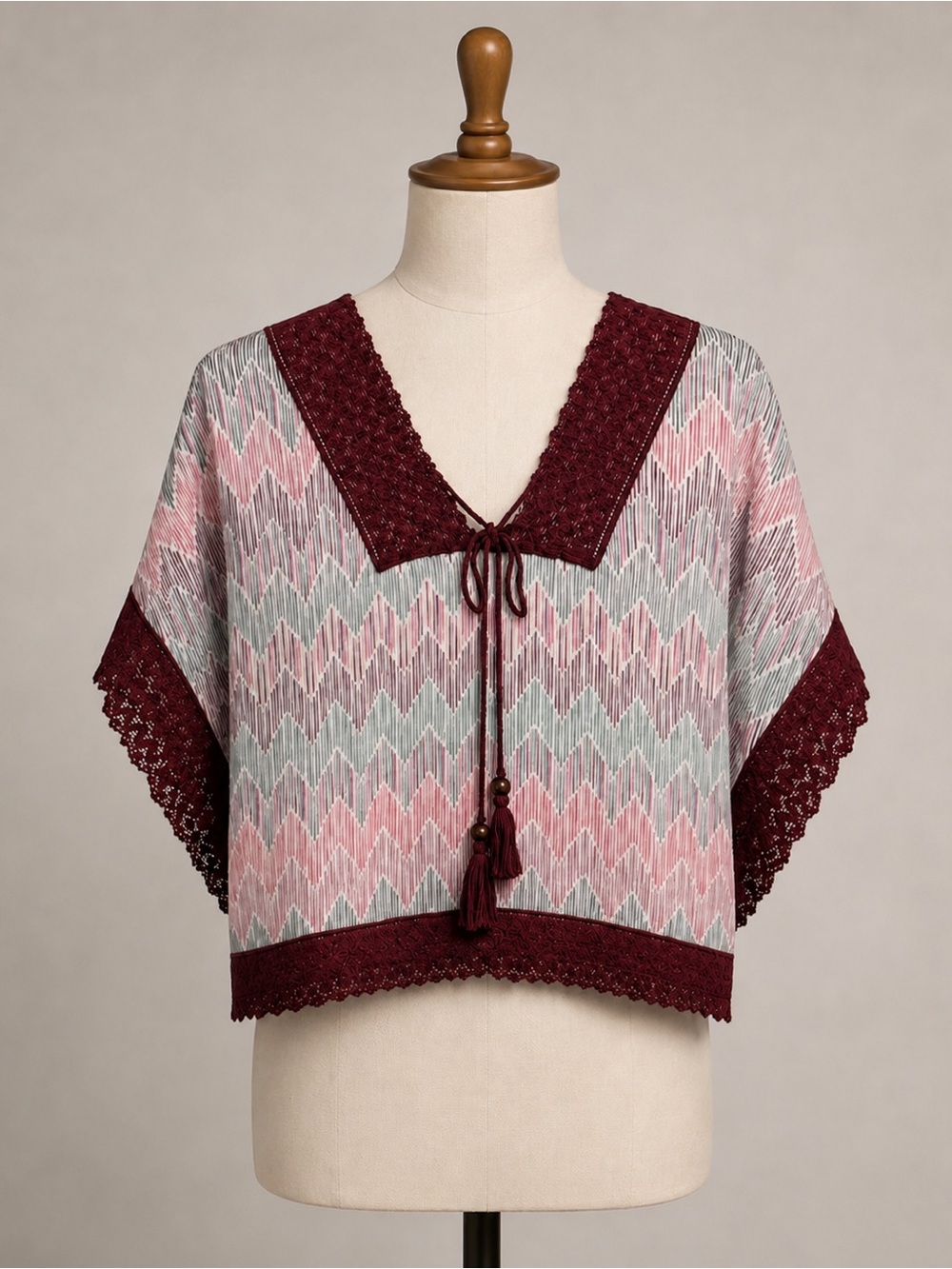 True Freedom Boho Chevron Crochet Trim Kimono Sleeve Crop Top Small Y2K